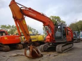日立 二手大型挖土機(挖掘機) ZX225USRK