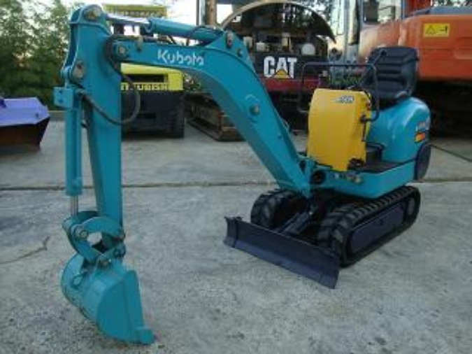 Japanese Used Mini-Excavators KUBOTA K-008-2 TOKU WORLD BE0350