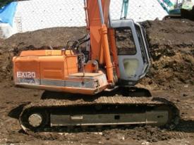 日立 二手中型挖土機(挖掘機) EX120-1