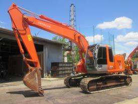 日立 二手大型挖土機(挖掘機) ZX225USR