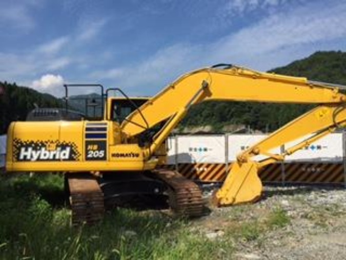 KOMATSU HB205-2 Hybrid ショベルカー