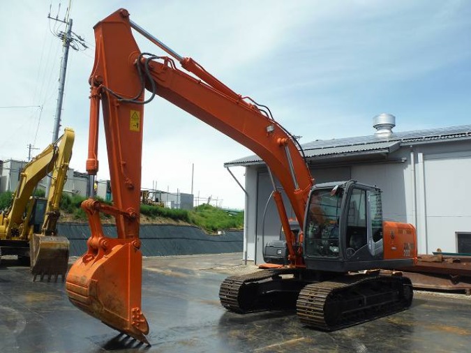 Japanese Used Excavators HITACHI ZX200-3 TOKU WORLD ZZ0028