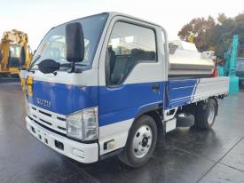 いすゞ トラック冷凍冷蔵車 TKG-NJR85A