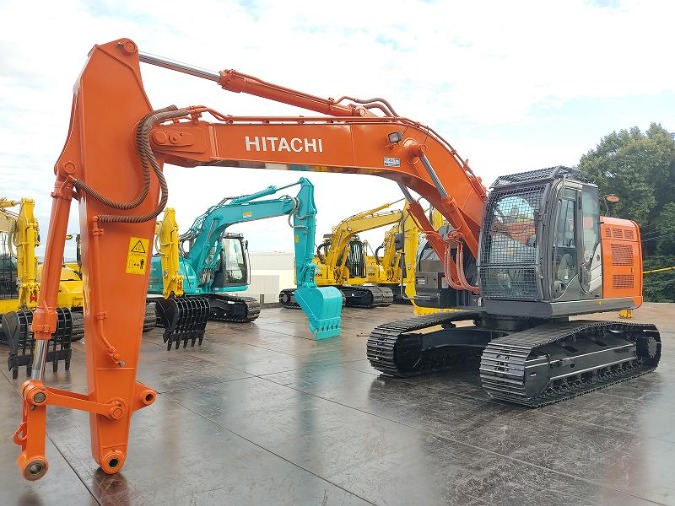 Japanese Used Excavators HITACHI ZX225USRK-5B TOKU WORLD BE2551