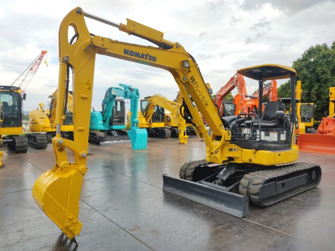 Japanese Used Mini-Excavators HITACHI ZX40U-2 TOKU WORLD BE1582