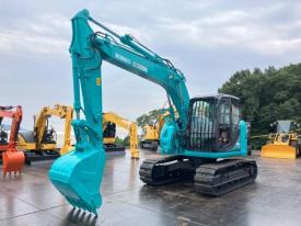 KOBELCO Excavator SK135SR-3