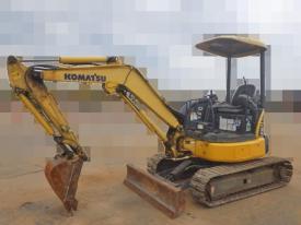 KOMATSU Mini Excavator PC30MR-3