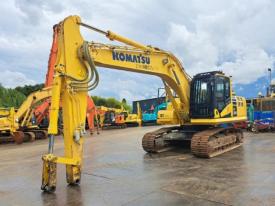 KOMATSU large Excavator PC210-11