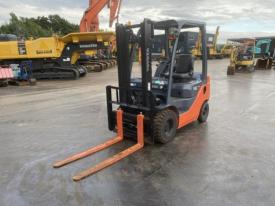 TOYOTALandF Forklifts 02-8FDL15