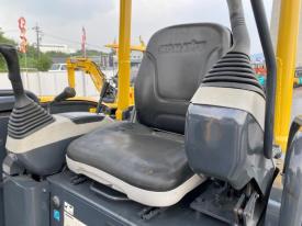 ミニユンボ（ミニショベル）PC30MR-3