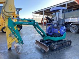 KOMATSU Mini Excavator PC15MR-1