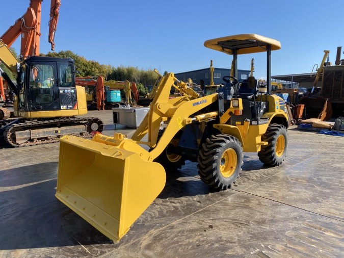 KOMATSU Wheel Loaders WA30-6N0 Japanes Used Heavy Equipment・Construction Machines