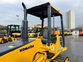 ブルドーザーD21A-8E0