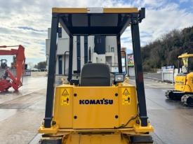 ブルドーザーD21A-8E0