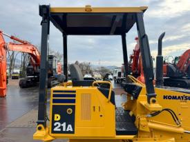 ブルドーザーD21A-8E0