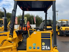 ブルドーザーD21A-8E0