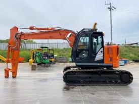 ユンボZX135USK-5B