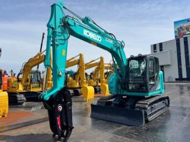 KOBELCO Excavator SK135SR-5