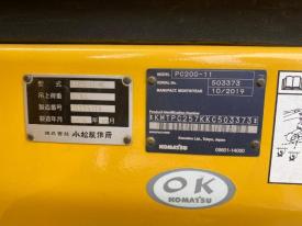 ユンボPC200-11