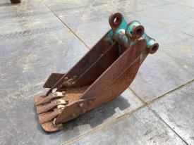 Narrow bucket