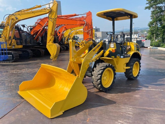 KOMATSU Wheel Loaders WA30-6N1 Japanes Used Heavy Equipment・Construction Machines