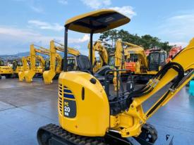 ミニユンボ（ミニショベル）PC20MR-3