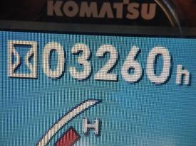ユンボPC78UU-8