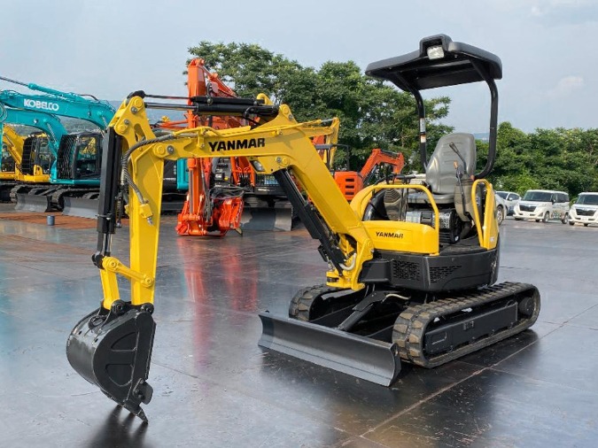 ヤンマー ミニユンボ（ミニショベル）2t~3t Vio20-3