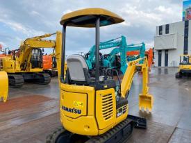 ミニユンボ（ミニショベル）PC18MR-3