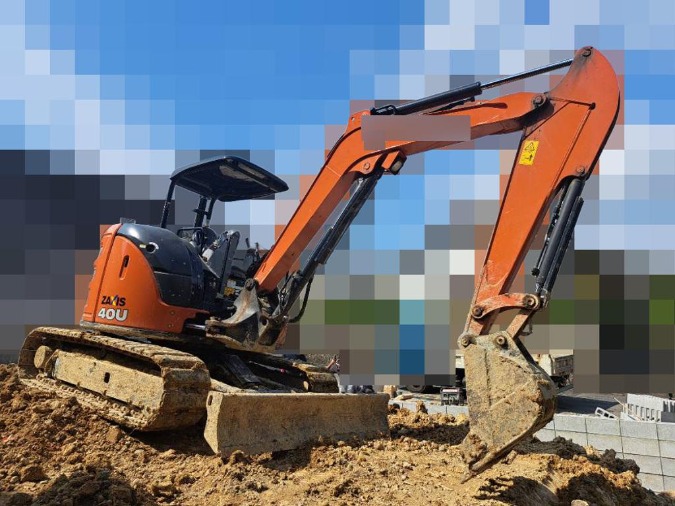 日立建機 ZX40U-5B