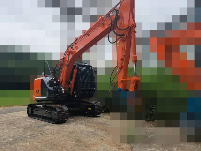 日立建機 ZX135USK-5B