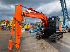 HITACHI Excavator ZX135USK-5B