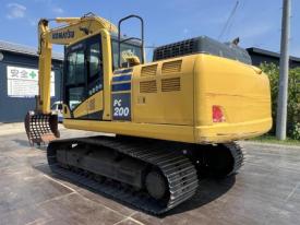 PC200-11