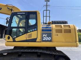 PC200-11