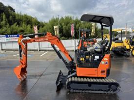 ミニユンボ（ミニショベル）ZX17U-5A