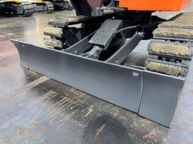 ミニユンボ（ミニショベル）ZX17U-5A