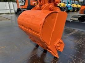 ミニユンボ（ミニショベル）ZX17U-5A