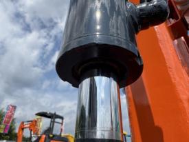 ミニユンボ（ミニショベル）ZX17U-5A