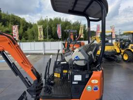 ミニユンボ（ミニショベル）ZX17U-5A