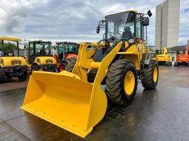 KOMATSU Wheel Loaders WA100-6