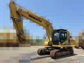 KOMATSU large Excavator PC210-11