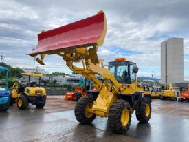 ホイールローダー（タイヤショベル）WA100-3