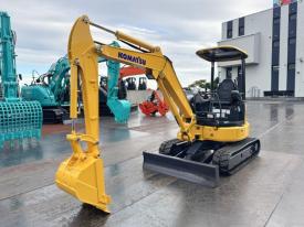 KOMATSU Mini Excavator PC35MR-5