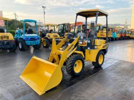 KOMATSU Wheel Loaders WA20-6