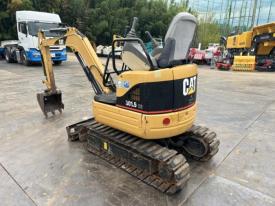 ミニユンボ（ミニショベル）301.5CR