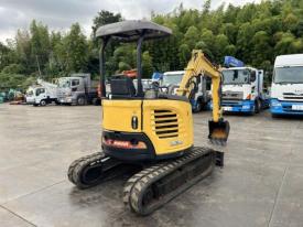 ミニユンボ（ミニショベル）Vio30-6