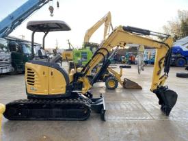 ミニユンボ（ミニショベル）Vio30-6