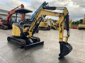 ミニユンボ（ミニショベル）Vio30-6