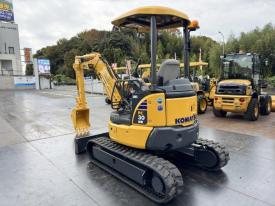 ミニユンボ（ミニショベル）PC30MR-3