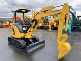 ミニユンボ（ミニショベル）PC30MR-3